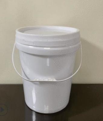 Thermosensitive delay-reactive diamine hardener XY 311 consists of aromatic diamine with symmetrical molecular structure and sodium chloride suitable casting polyurethane systems based on TDI or MDI